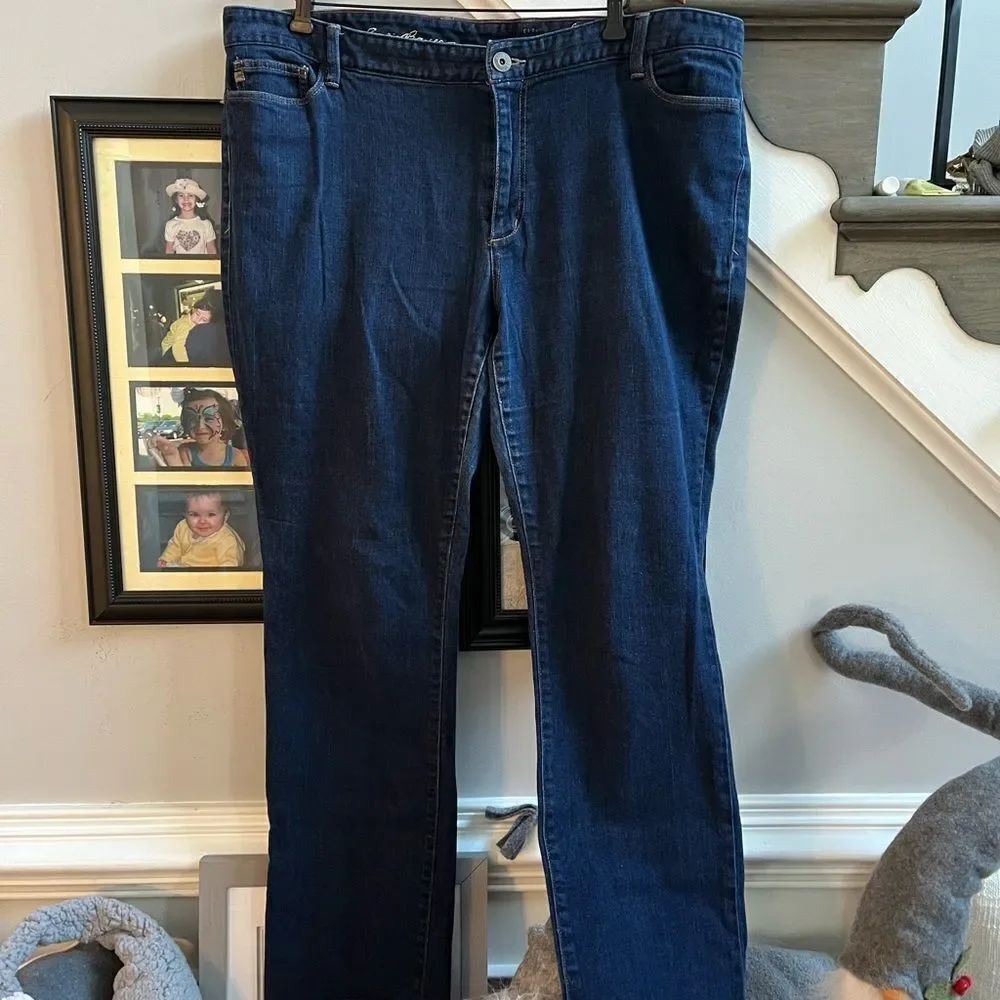 Eddie Bauer Curvy Slim Straight Fur Jeans sz 20T
